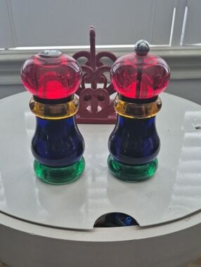 Vintage Olde Thompson Fiesta Sunset Acrylic Salt Shaker And Pepper Mill